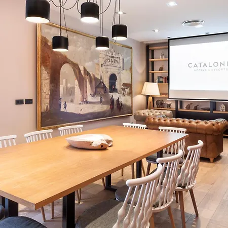 Hotell Catalonia Giralda