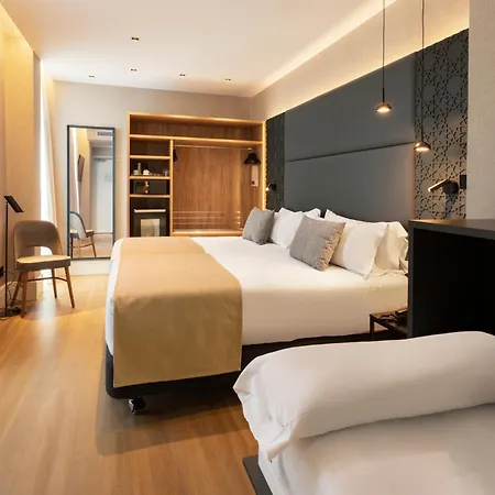 Catalonia Giralda 4*