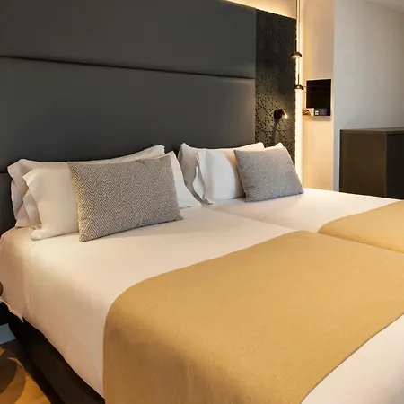Catalonia Giralda 4* Sevilha